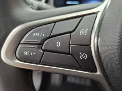 Photo 34 Renault Clio  E-Tech full hybrid 145 ch GSR2