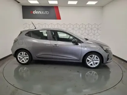 Photo 10 Renault Clio  E-Tech full hybrid 145 ch GSR2