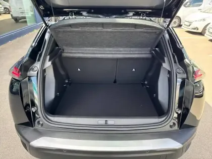 Photo 9 Peugeot 2008  Hybrid 110 e-DCS6