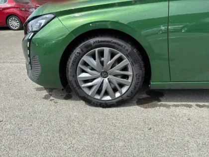 Photo 12 Peugeot 308  PureTech 110ch S&S BVM6