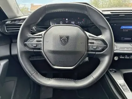 Photo 28 Peugeot 308  PureTech 110ch S&S BVM6