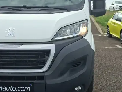 Photo 36 Peugeot Boxer  TOLE 333 L1H1 BLUEHDI 120 S&S