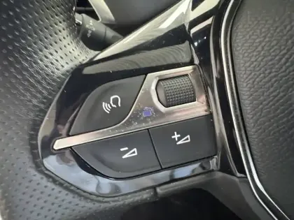 Photo 13 Peugeot 3008  1.2 Puretech 130ch S&S BVM6