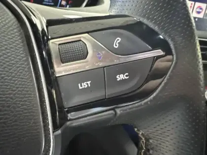 Photo 12 Peugeot 3008  1.2 Puretech 130ch S&S BVM6