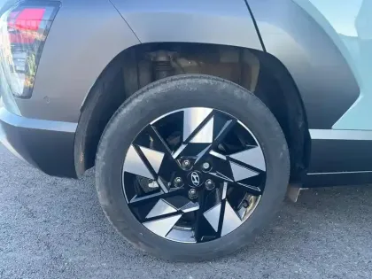 Photo 16 Hyundai Kona  Hybrid 129