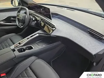 Photo 12 Peugeot 3008  Electrique 325 ch 4x4 73 kWh