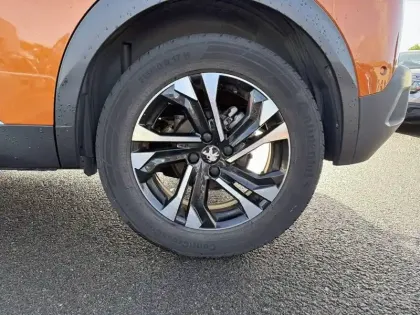 Photo 12 Peugeot 2008  PureTech 130 S&S EAT8
