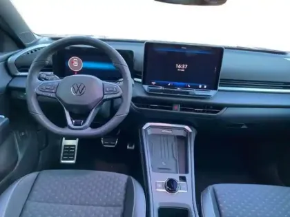 Photo 8 Volkswagen T-roc NOUVEAU NF 1.5 ETSI HYBRID 150CH D