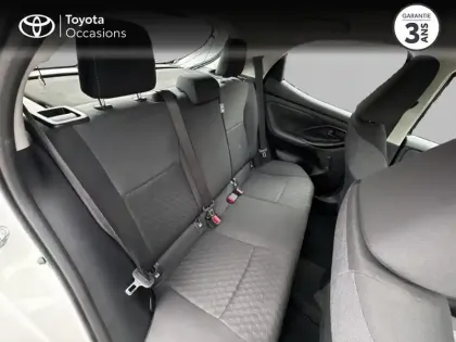 Photo 11 Toyota Yaris  70 VVT-i Dynamic 5p MY22