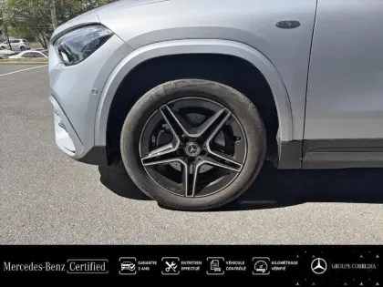 Photo 13 Mercedes GLA  250 e hybride rechargeable 218ch AMG Line 8G-DCT