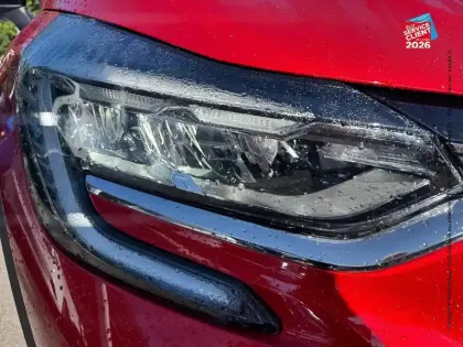 Photo 12 Renault Captur  1.6 E-Tech hybride rechargeable 160ch RS Line -21