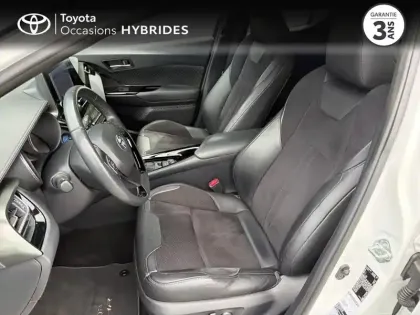 Photo 10 Toyota C-HR  1.8 Hybride 122ch Collection E-CVT
