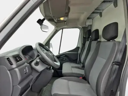 Photo 12 Renault Master  PlanCb F3500 L3H1 2.3 Blue dCi 145ch Confort EuroVI