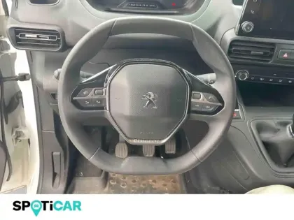Photo 11 Peugeot Partner  Standard 650kg BlueHDi 100ch S&S BVM5 Asphalt
