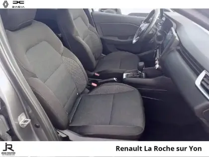 Photo 28 Renault Clio  1.6 E-Tech hybride 145ch Equilibre
