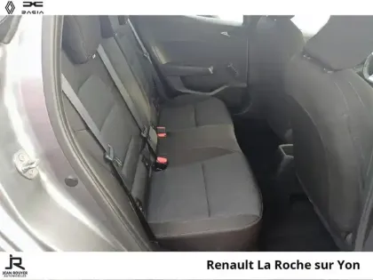 Photo 14 Renault Clio  1.6 E-Tech hybride 145ch Equilibre