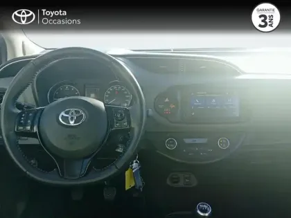 Photo 22 Toyota Yaris  110 VVT-i Design Y20 5p RC19