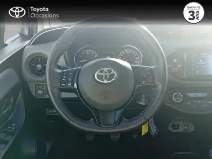 Photo 8 Toyota Yaris  110 VVT-i Design Y20 5p RC19