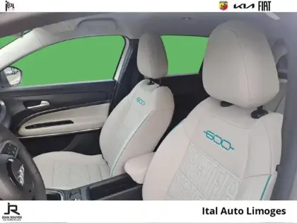 Photo 8 Fiat 600  1.2 Hybrid Turbo 110ch La Prima eDCT6