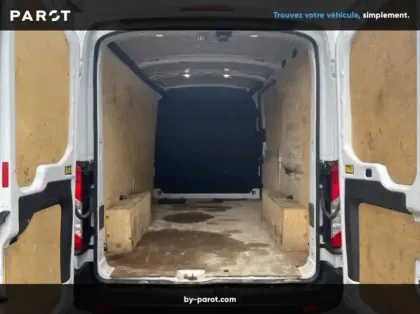 Photo 70 Ford Transit Fourgon Nouveau FGN T310 L2H2 2.0 ECOBLUE 130 S&S TREND