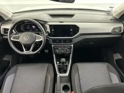 Photo 27 Volkswagen T-cross 1.0 TSI 110 Start/Stop BVM6 Active 5p