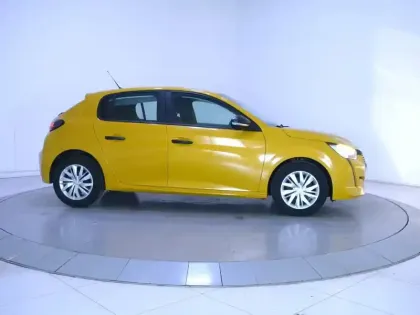 Photo 43 Peugeot 208  PureTech 75 S&S BVM5