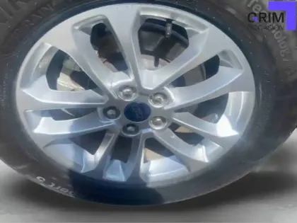 Photo 15 Ford Kuga  2.5 Duratec 190 ch FlexiFuel FHEV E85 Powershift