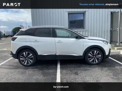 Photo 25 Peugeot 3008 HYBRID 225ch GT Line e-EAT8