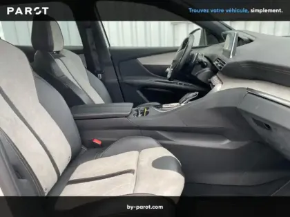Photo 26 Peugeot 3008 HYBRID 225ch GT Line e-EAT8