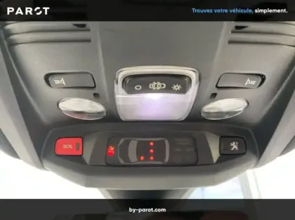 Photo 17 Peugeot 3008 HYBRID 225ch GT Line e-EAT8