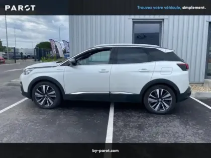 Photo 23 Peugeot 3008 HYBRID 225ch GT Line e-EAT8