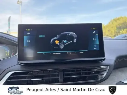 Photo 16 Peugeot 3008  Hybrid 225 e-EAT8