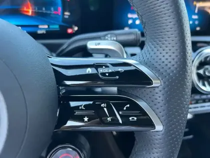 Photo 17 Mercedes Classe A Mercedes-AMG A 35 4MATIC