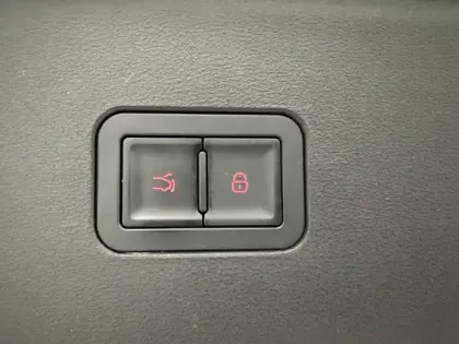 Photo 11 BYD Seal 6 1.5 PHEV DM-i Comfort Lite