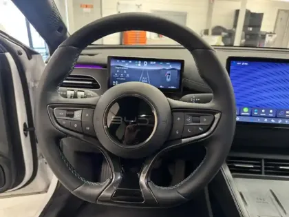 Photo 16 BYD Seal 6 1.5 PHEV DM-i Comfort Lite