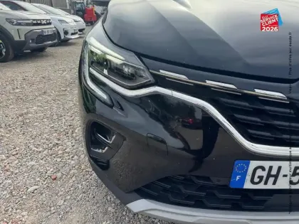 Photo 12 Renault Captur  1.6 E-Tech hybride 145ch Intens -21