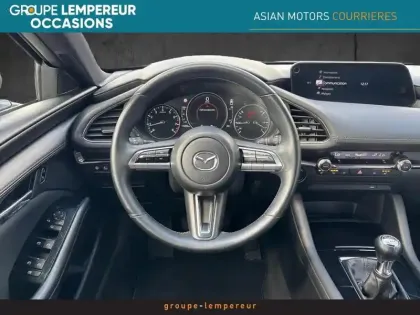 Photo 11 Mazda Mazda3 Mazda 3 2.0 SKYACTIV-G M-Hybrid 122ch Style Evap