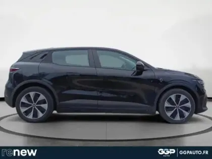Photo 5 Renault Megane  E-Tech Electric EV60 130ch Evolution ER super charge -B