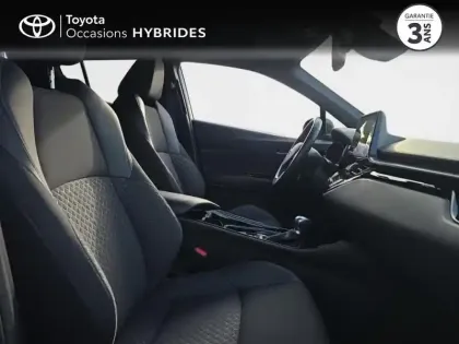 Photo 5 Toyota C-HR  1.8 Hybride 122ch Design Ultimate E-CVT