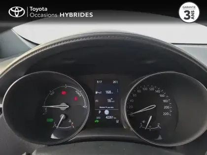 Photo 13 Toyota C-HR  1.8 Hybride 122ch Design Ultimate E-CVT