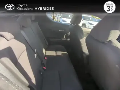 Photo 6 Toyota C-HR  122h Dynamic 2WD E-CVT RC18