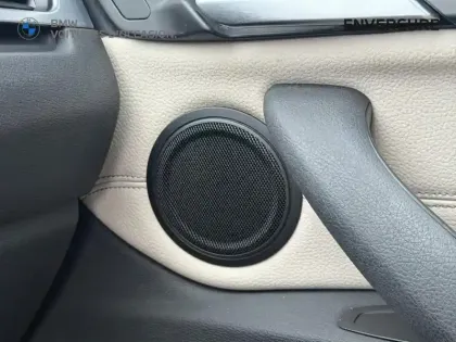 Photo 13 BMW X1  sDrive18dA 150ch xLine