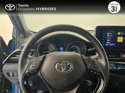 Photo 12 Toyota C-HR  1.8 Hybride 122ch Design Ultimate E-CVT