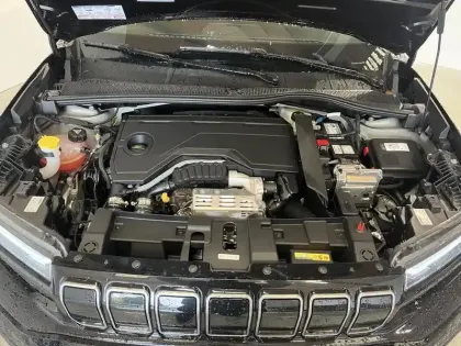 Photo 13 Jeep Avenger  1.2 Turbo T3 110ch MHEV Summit BVR6 eHybrid