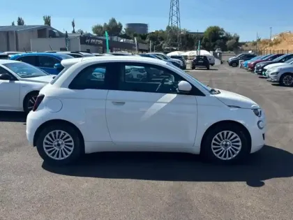 Photo 7 Fiat 500  e 95ch Action Berline MY22 23.8 kWh