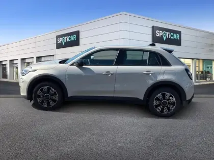 Photo 6 Fiat 600  1.2 Hybrid Turbo 145ch Pack Confort & Style eDCT6