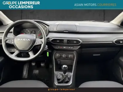 Photo 10 Dacia Jogger  1.0 ECO-G 100ch Essential 7 places -24