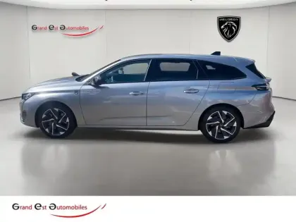 Photo 16 Peugeot 308  SW Plug-In Hybrid 180ch Allure e-EAT8