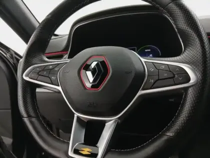 Photo 13 Renault Arkana  1.6 E-Tech hybride 145ch RS Line Fast Track