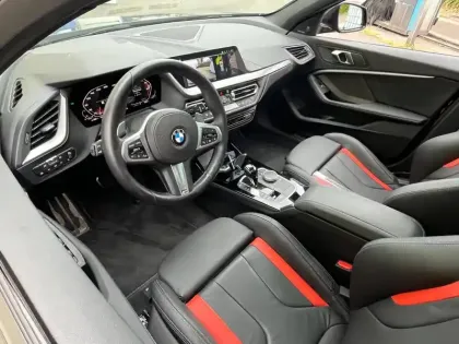Photo 10 BMW Serie 1 Série 1 M135iA xDrive 306ch Edition M Sport Pro